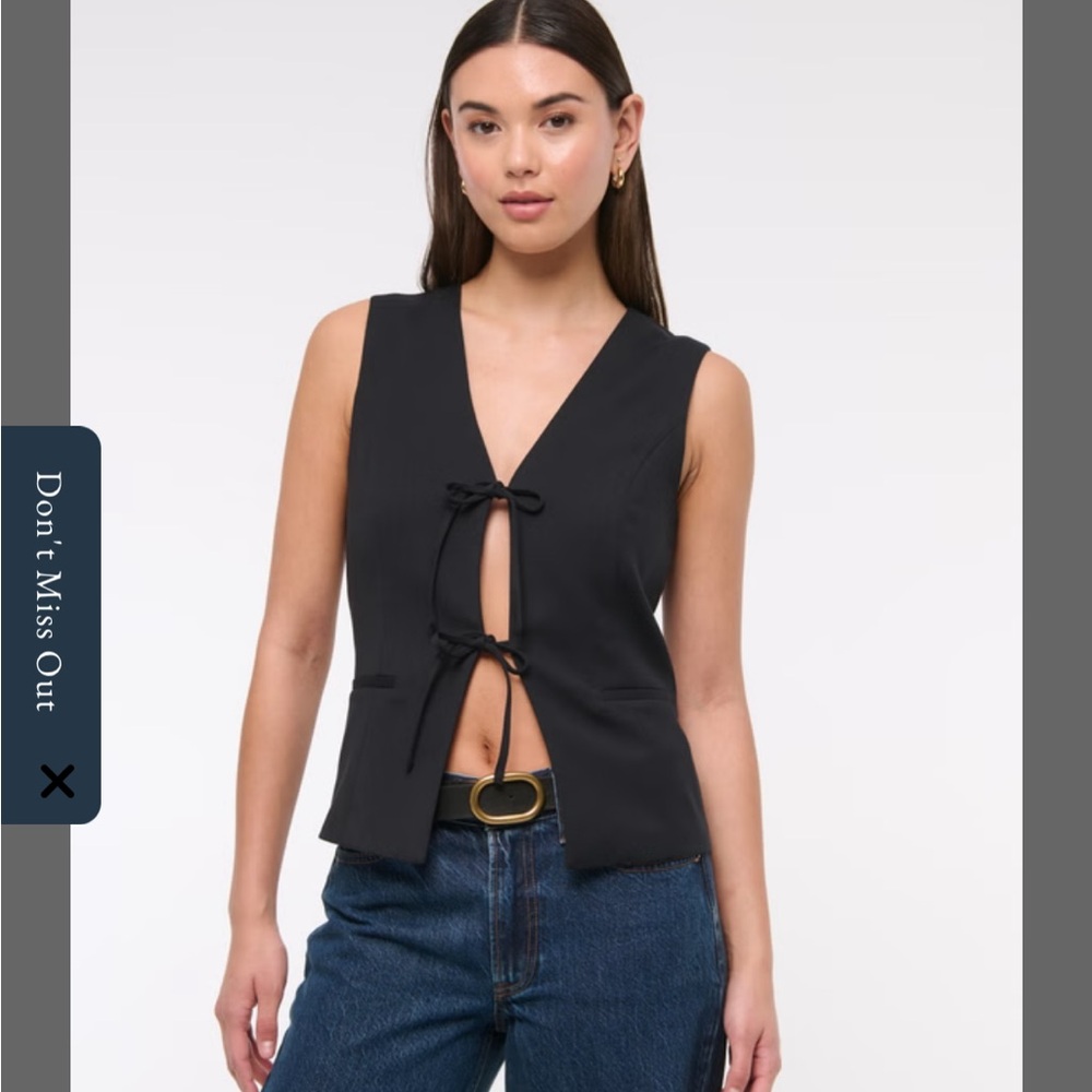 Abercrombie & Fitch Black Tie-Front Tailored Vest size S Preppy